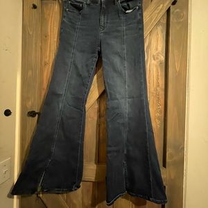American eagle, flare jeans